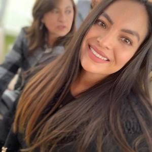 Meet your Posher, Paola